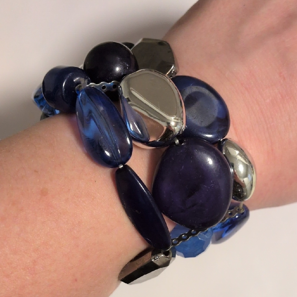 Elegant Blue and Silver‎ Beaded Stretch Bracelet
